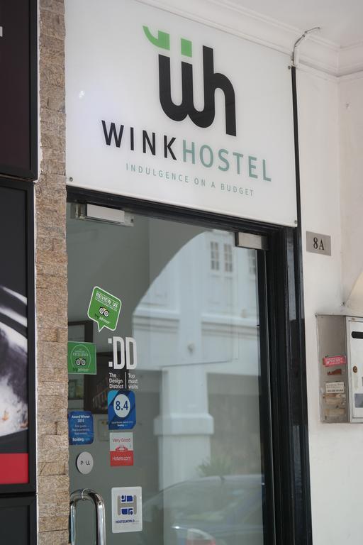 Wink At Mosque Street Hotel kapsul